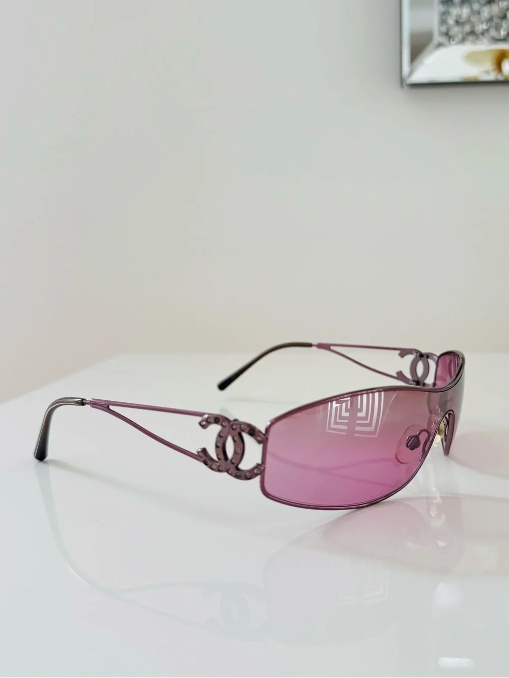 RARE 🍒 Vintage Authentic Chanel rhinestone CC sunglasses ✨